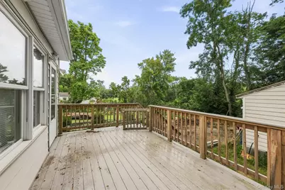 4 Garrett Place, Poughkeepsie, NY 12603 - Photo 23