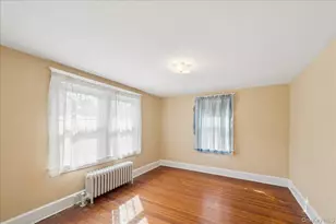 132 Washington Ave, Patchogue, NY 11772 - Photo 21