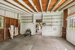 132 Washington Ave, Patchogue, NY 11772 - Photo 27