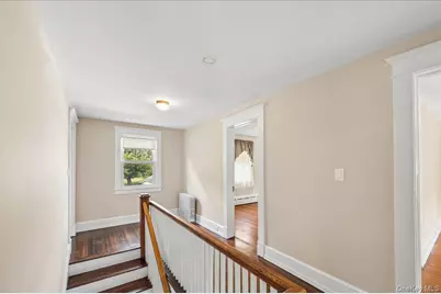 132 Washington Avenue, Patchogue, NY 11772 - Photo 17
