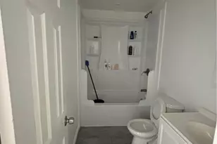 41 Amity St, Patchogue, NY 11772 - Photo 5