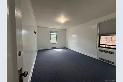 92 11 35 Avenue, Jackson Heights, NY 11372 - Photo 3