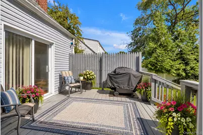 54 Sullivan Road, Farmingdale, NY 11735 - Photo 15