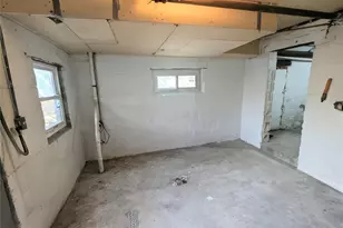 3287 Radio Dr, Bronx, NY 10465 - Photo 15