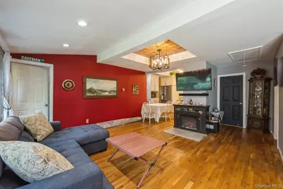 25 Tamarack Road, Rocky Point, NY 11778 - Photo 7
