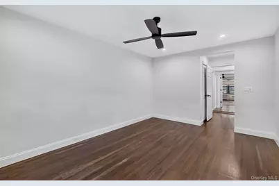 4 Birchwood Court #4G, Mineola, NY 11501 - Photo 31