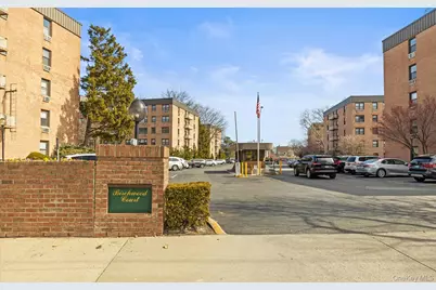 4 Birchwood Court #4G, Mineola, NY 11501 - Photo 39