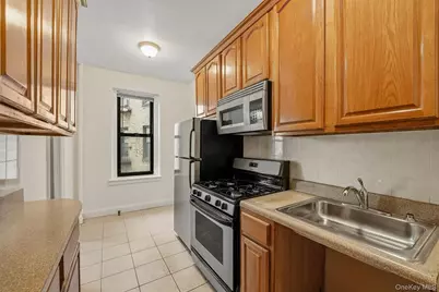 43 Calton Road #3D, New Rochelle, NY 10804 - Photo 9