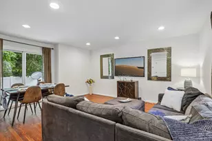1 Brentwood Dr, Pleasantville, NY 10570 - Photo 7