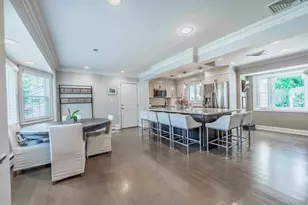2 Ike Pl, Woodmere, NY 11598 - Photo 23