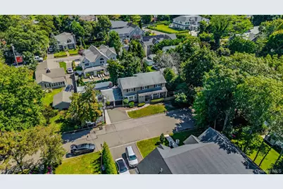 2 Ike Place, Woodmere, NY 11598 - Photo 33