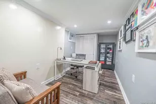 2 Ike Pl, Woodmere, NY 11598 - Photo 7