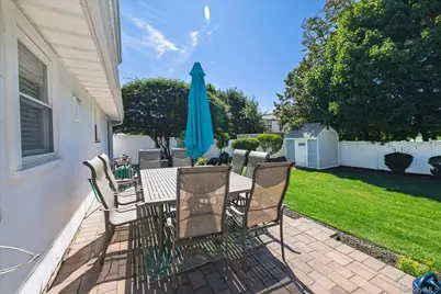 129 Arlyn Drive W, Massapequa, NY 11758 - Photo 5