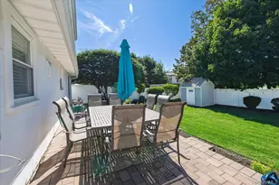 129 Arlyn Dr W, Massapequa, NY 11758 - Photo 5