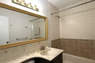 1085 Warburton Ave, Yonkers, NY 10701 - Photo 13