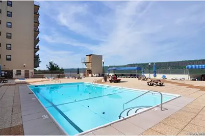 1085 Warburton Avenue #307, Yonkers, NY 10701 - Photo 3