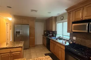 69 Ardsley St, New York, NY 10306 - Photo 9