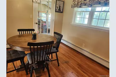 102 Meadow Lane, Poughkeepsie, NY 12603 - Photo 9