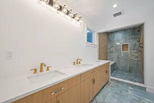 40 Friendly Rd, Smithtown, NY 11787 - Photo 31