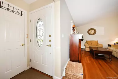 216 Linden Street, Massapequa Park, NY 11762 - Photo 5