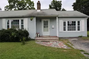 15 Caywood Pl, Hyde Park, NY 12538 - Photo 3
