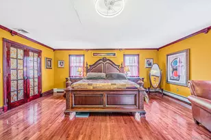 16 Bragg Dr, Lake Grove, NY 11755 - Photo 37
