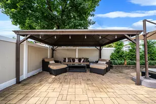 16 Bragg Dr, Lake Grove, NY 11755 - Photo 5