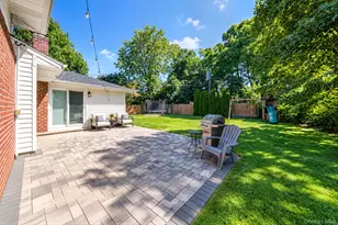 6 Otsego Pl, Commack, NY 11725 - Photo 25