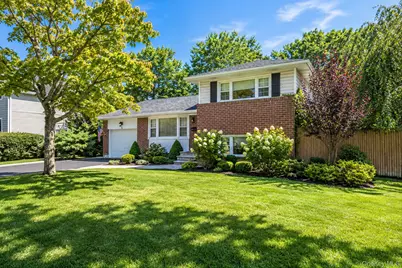 6 Otsego Place, Commack, NY 11725 - Photo 3