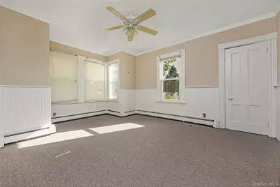 86 Union Avenue, Islip, NY 11751 - Photo 15