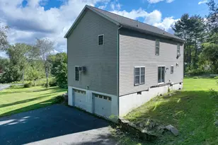 99 Milton Turnpike, Milton, NY 12547 - Photo 25
