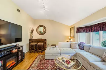 17 White Cliff Lane, Nesconset, NY 11767 - Photo 25