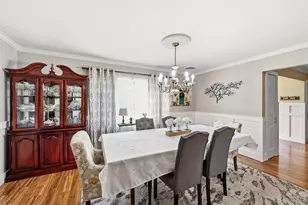 17 White Cliff Ln, Nesconset, NY 11767 - Photo 11