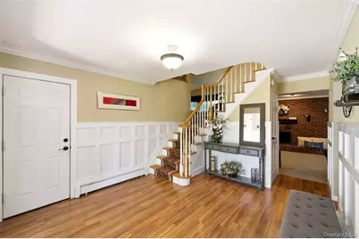 17 White Cliff Lane, Nesconset, NY 11767 - Photo 7
