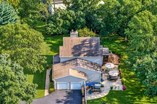 8 Sommerset Dr, Yaphank, NY 11980 - Photo 7