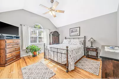 8 Sommerset Drive, Yaphank, NY 11980 - Photo 27