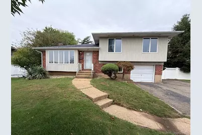 35 Eagle Lane, Farmingdale, NY 11735 - Photo 1
