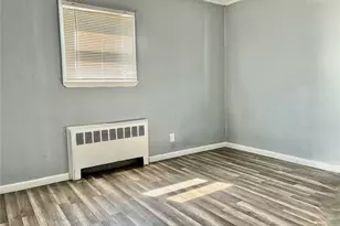 204 Bayside Ave, Oceanside, NY 11572 - Photo 35