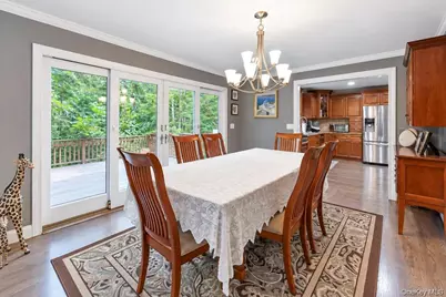 15 Hillcrest Avenue, Port Jefferson, NY 11777 - Photo 19