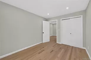 31 Rosemary Pl, East Islip, NY 11730 - Photo 25