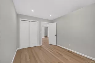 31 Rosemary Pl, East Islip, NY 11730 - Photo 23