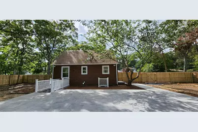 430 Boxwood Drive, Shirley, NY 11967 - Photo 7