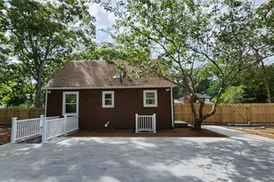 430 Boxwood Dr, Shirley, NY 11967 - Photo 7