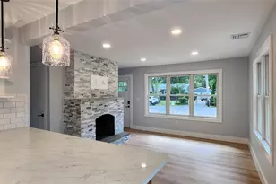 430 Boxwood Dr, Shirley, NY 11967 - Photo 13