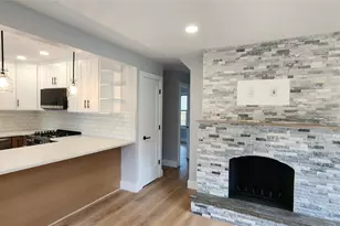 430 Boxwood Dr, Shirley, NY 11967 - Photo 11