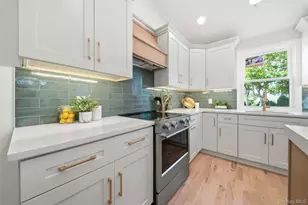 16 Merritt Ave, Massapequa, NY 11758 - Photo 9