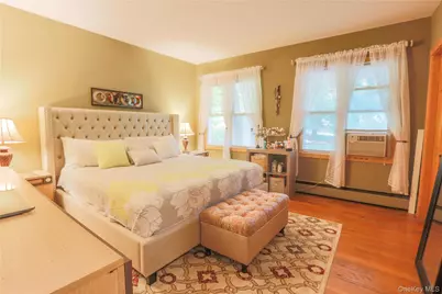1553 Strawberry Road, Mohegan Lake, NY 10547 - Photo 5