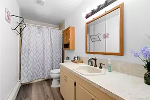 32 Edgewood St, Mastic, NY 11950 - Photo 11