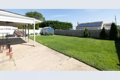 104 Justice Street, West Babylon, NY 11704 - Photo 15
