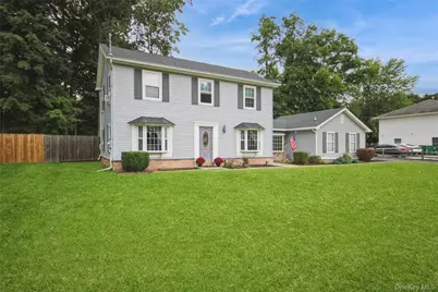 183 Fulton Street, Poughkeepsie, NY 12601 - Photo 3